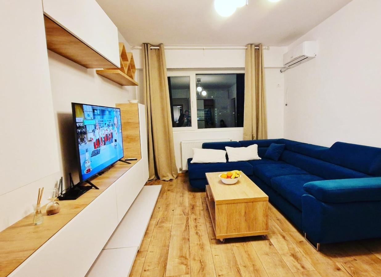 Lux & Confort - Apartament 3 Camere Bukares Bagian luar foto