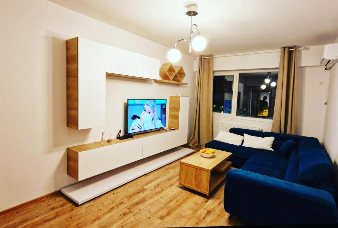 Lux & Confort - Apartament 3 Camere Bukares Bagian luar foto